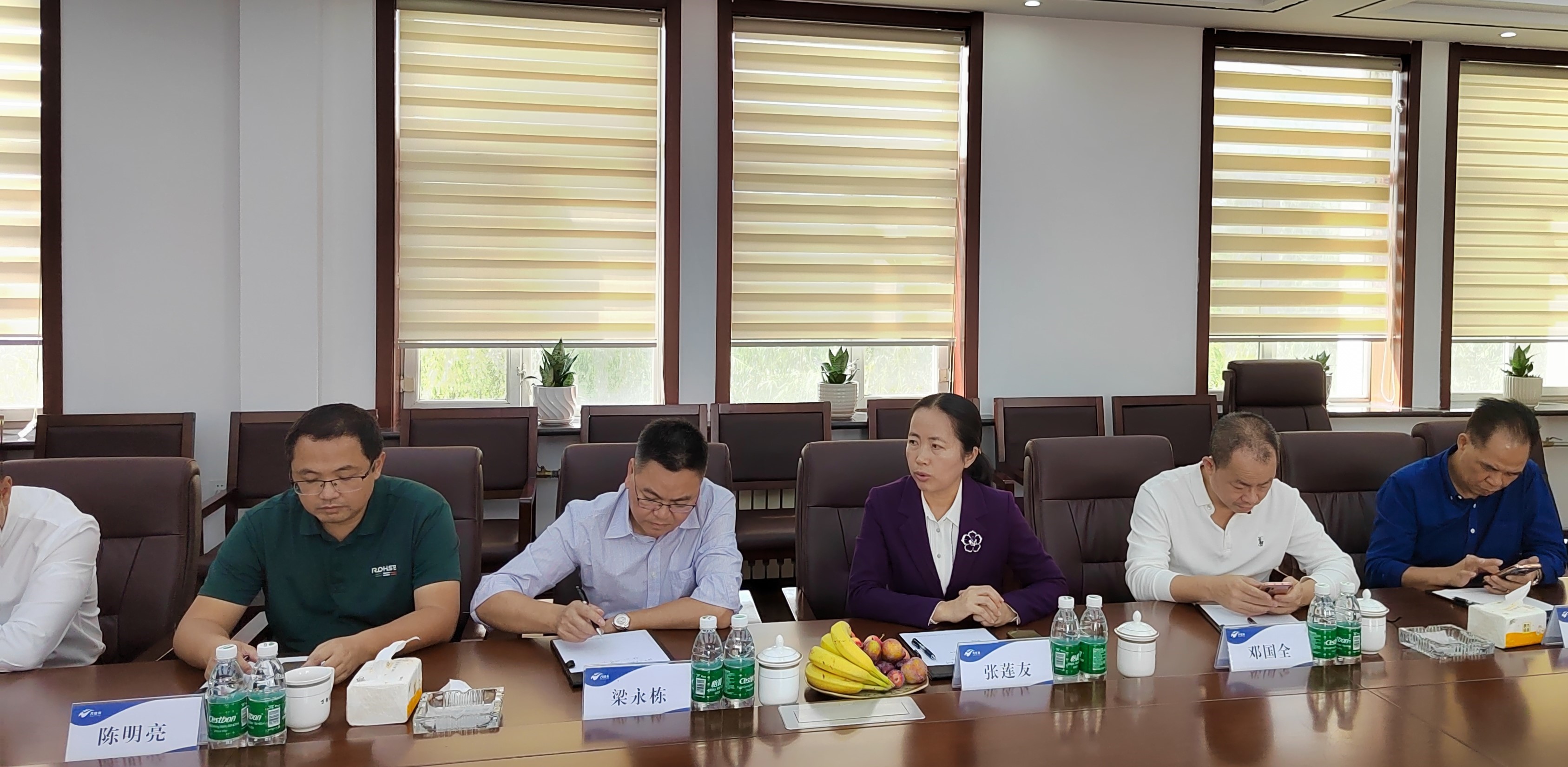 江门市新会区考察团莅临万锂泰参观考察(图2) 江门市新会区考察团莅临万锂泰参观考察(图2)